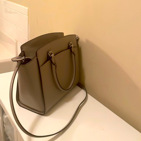 Kate Spade New York bag with Kate Spade wallet - Picture 4 of 11